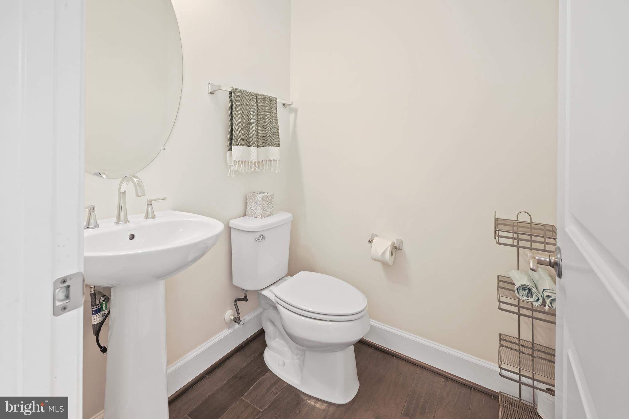 BRADLEY SQUARE - Residential