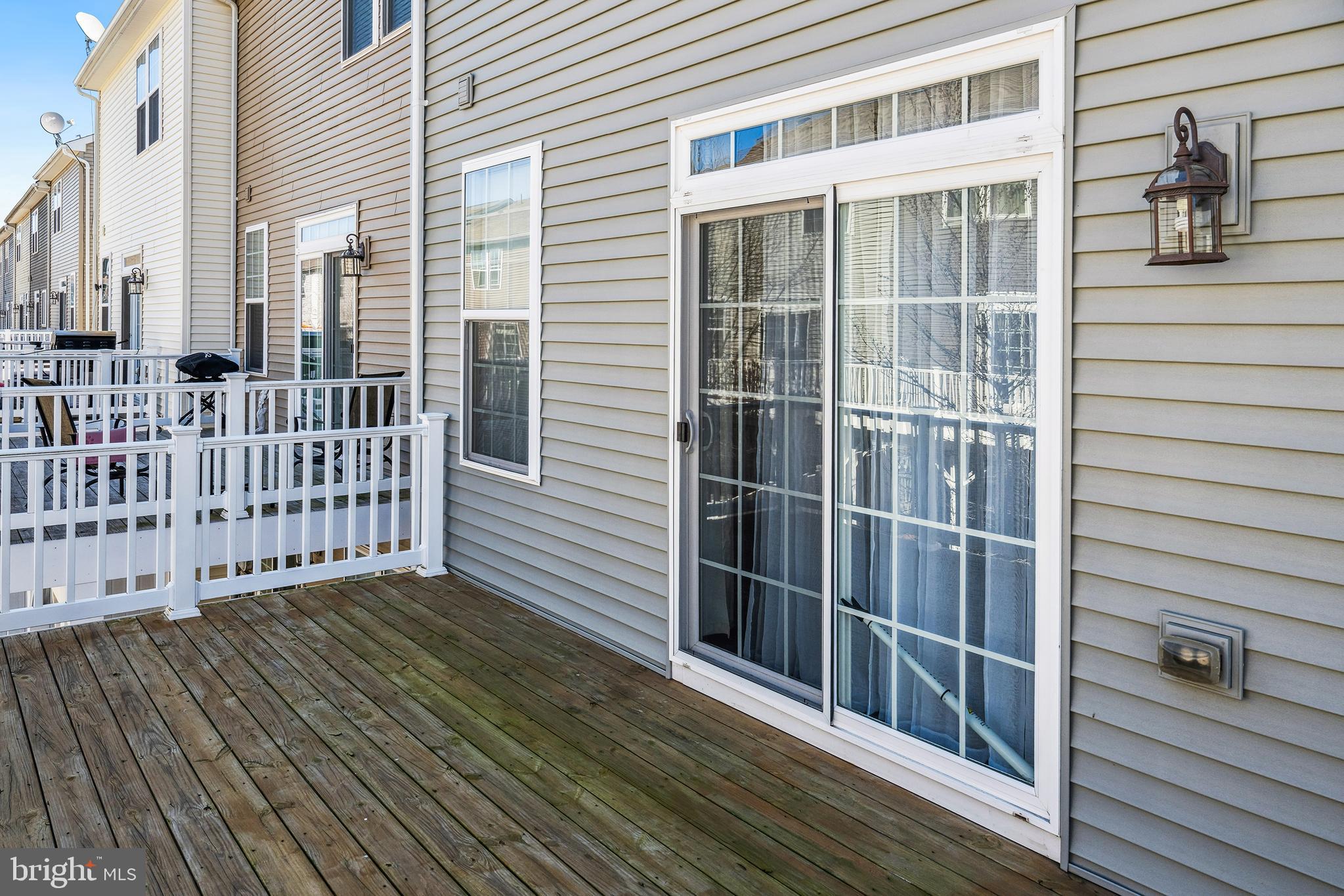 BRADLEY SQUARE - Residential