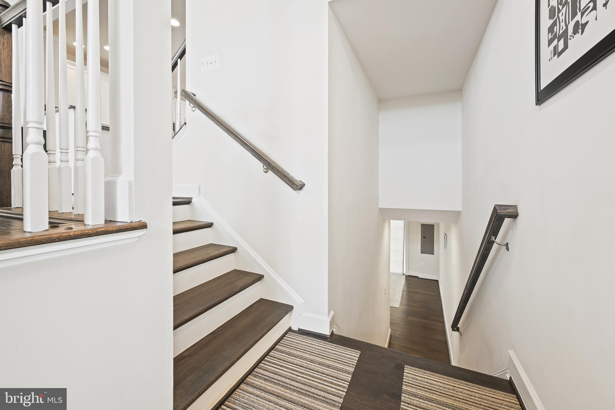 BRADLEY SQUARE - Residential