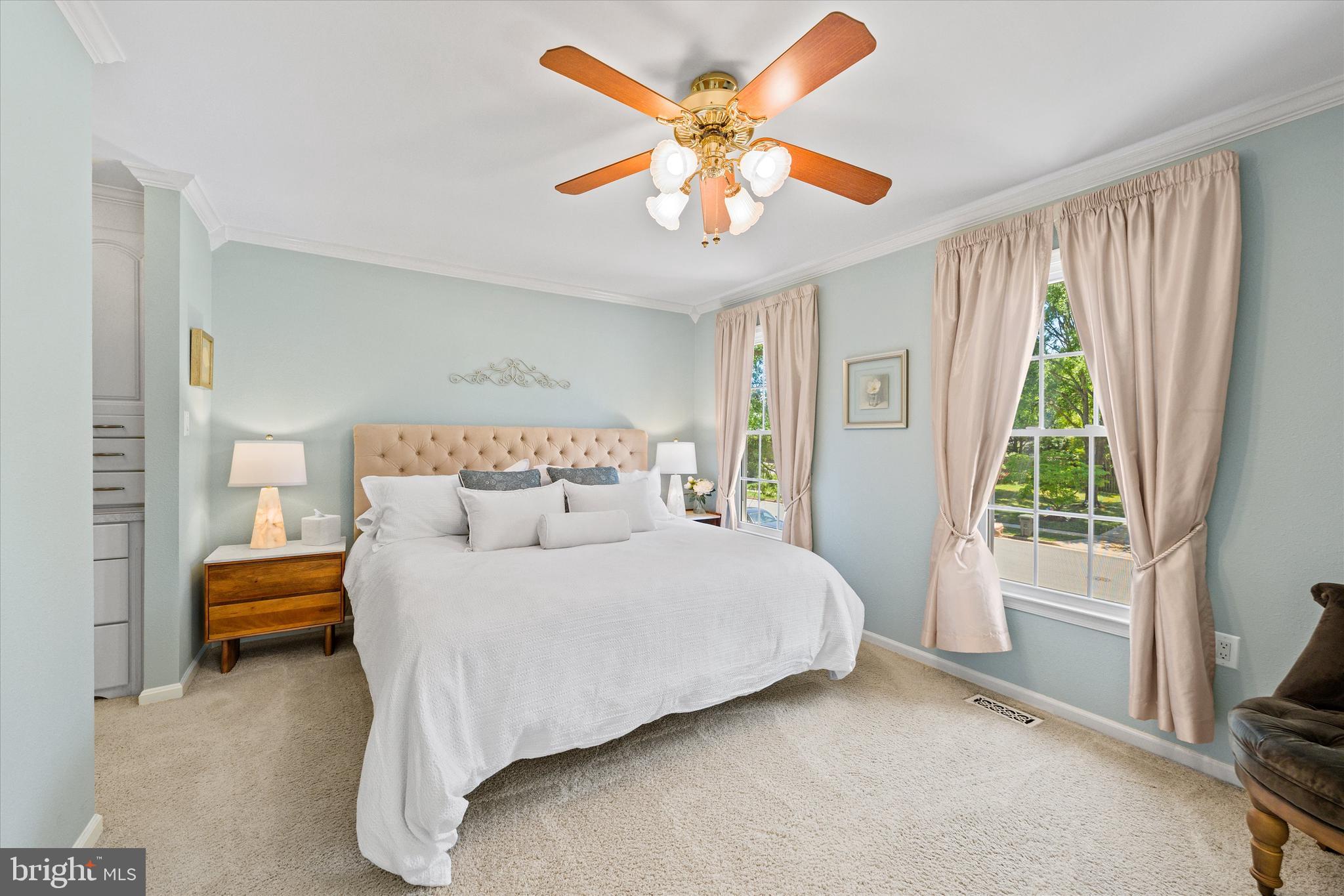 CHANTILLY HIGHLANDS - Residential