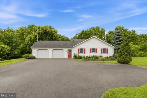Homes For Sale - 2588 Mount Pleasant Road<br/> Lancaster County, MOUNT JOY, PA 17552
