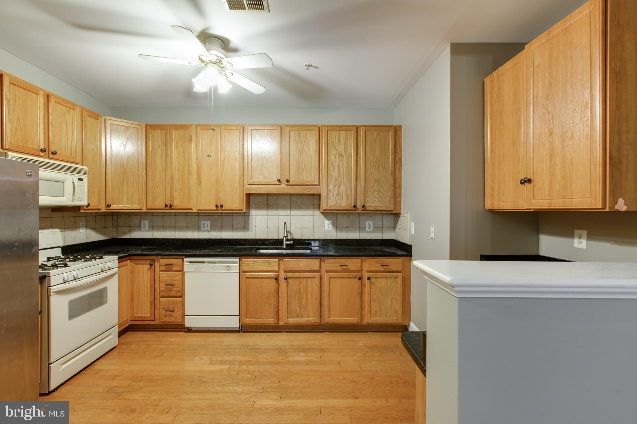 WAVERLY WOODS - Residential Lease