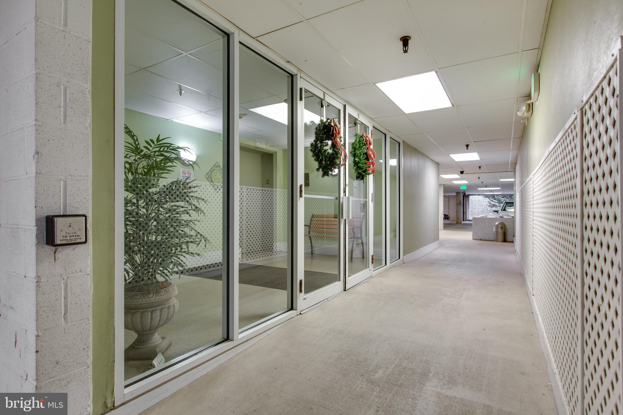 WAVERLY WOODS - Residential Lease