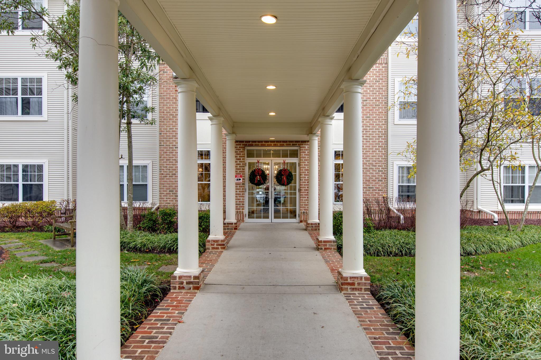 WAVERLY WOODS - Residential Lease