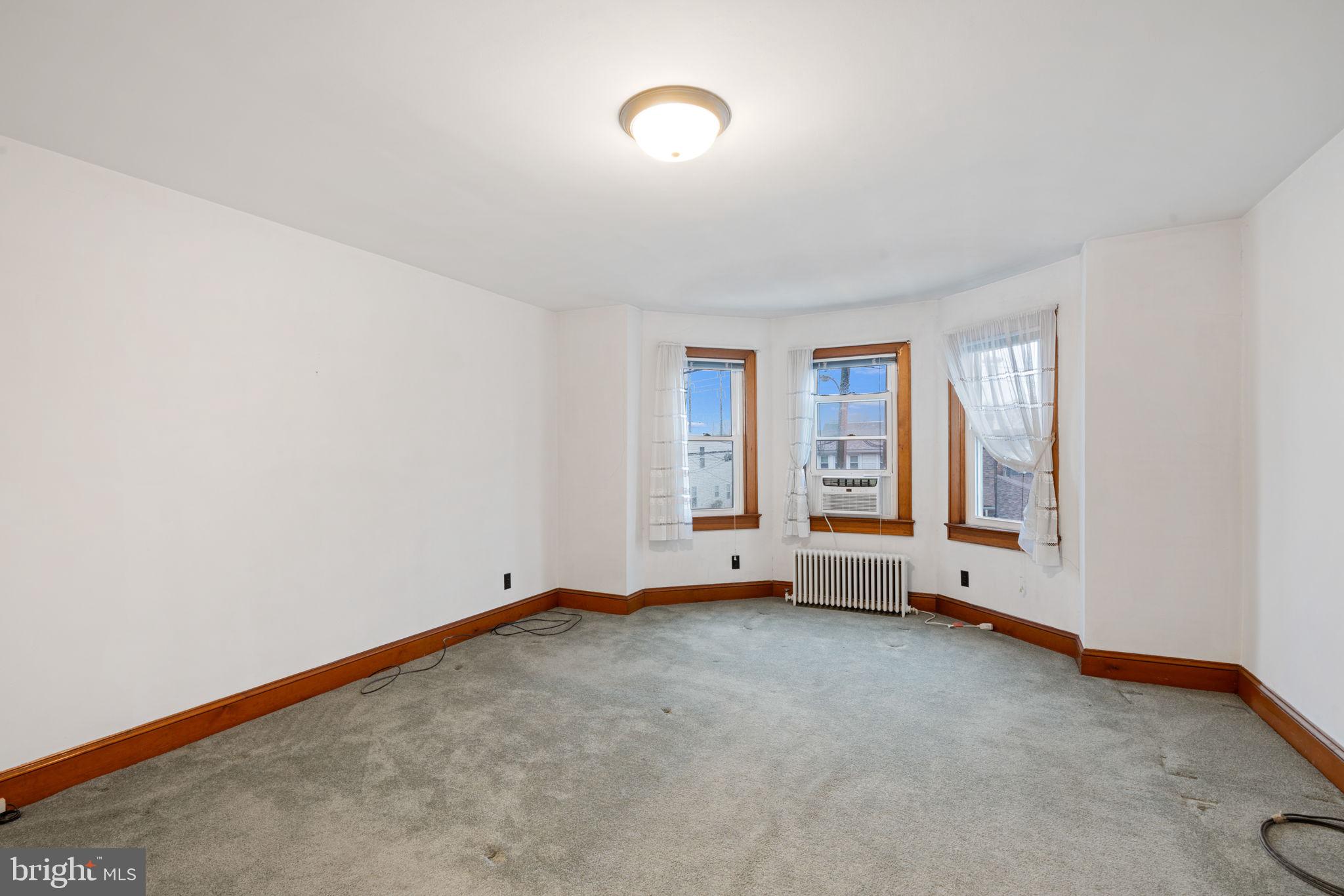 BRISTOL - Residential