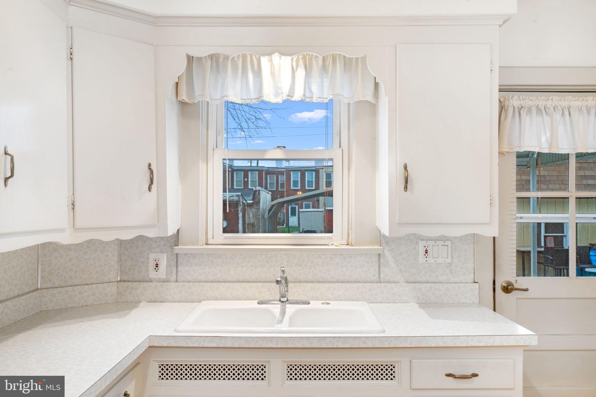 BRISTOL - Residential