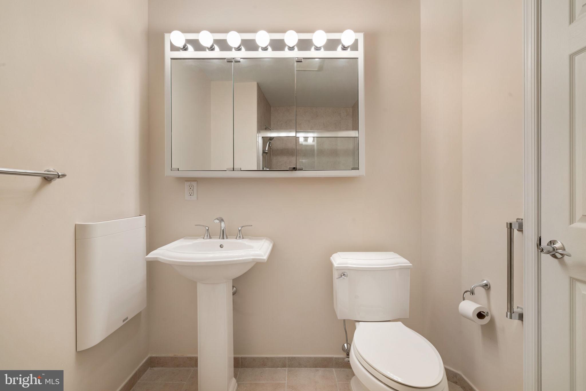 BRISTOL - Residential