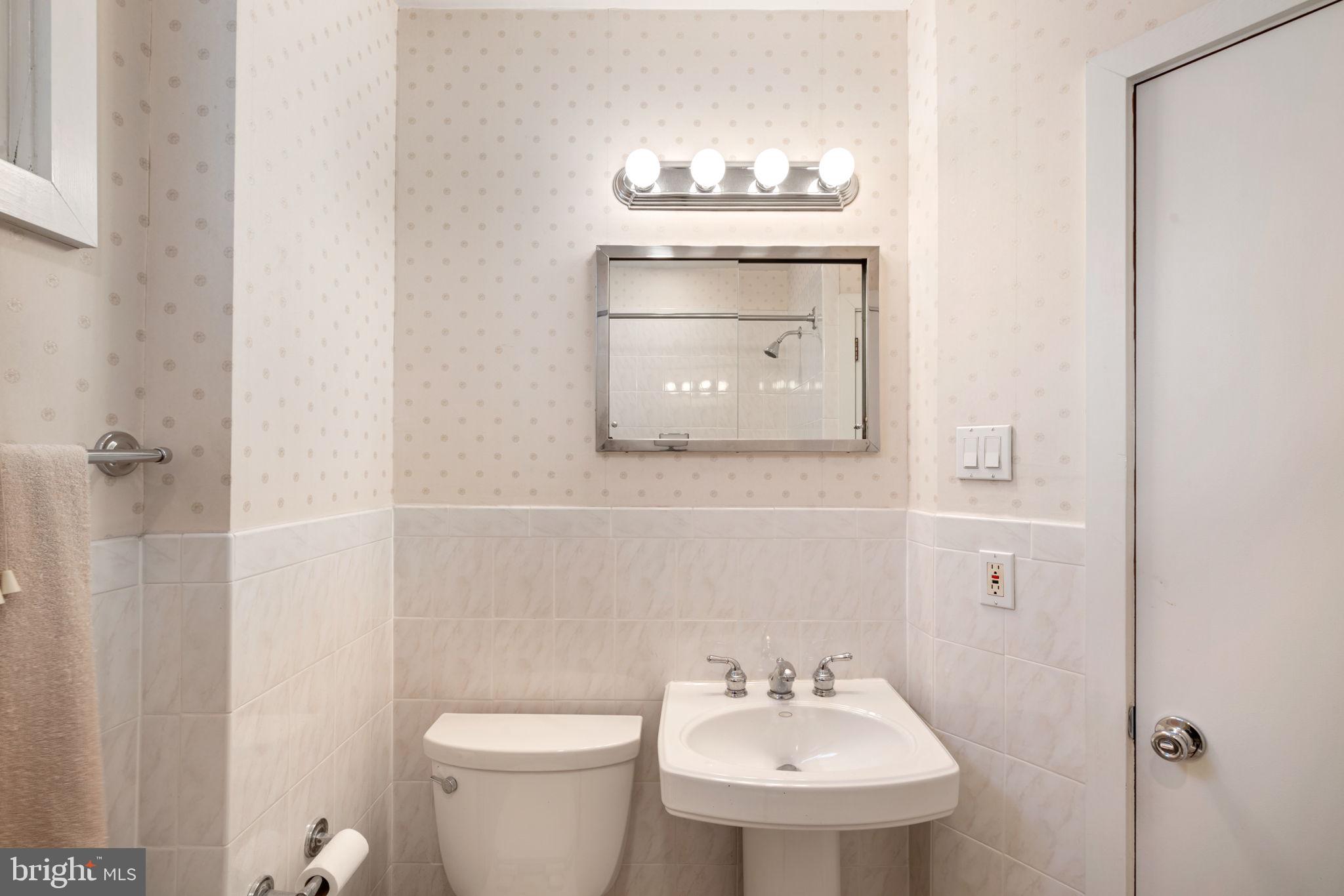 BRISTOL - Residential