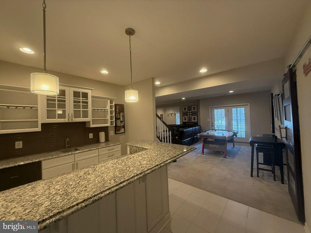 TWIN LAKES OVERLOOK - Residential