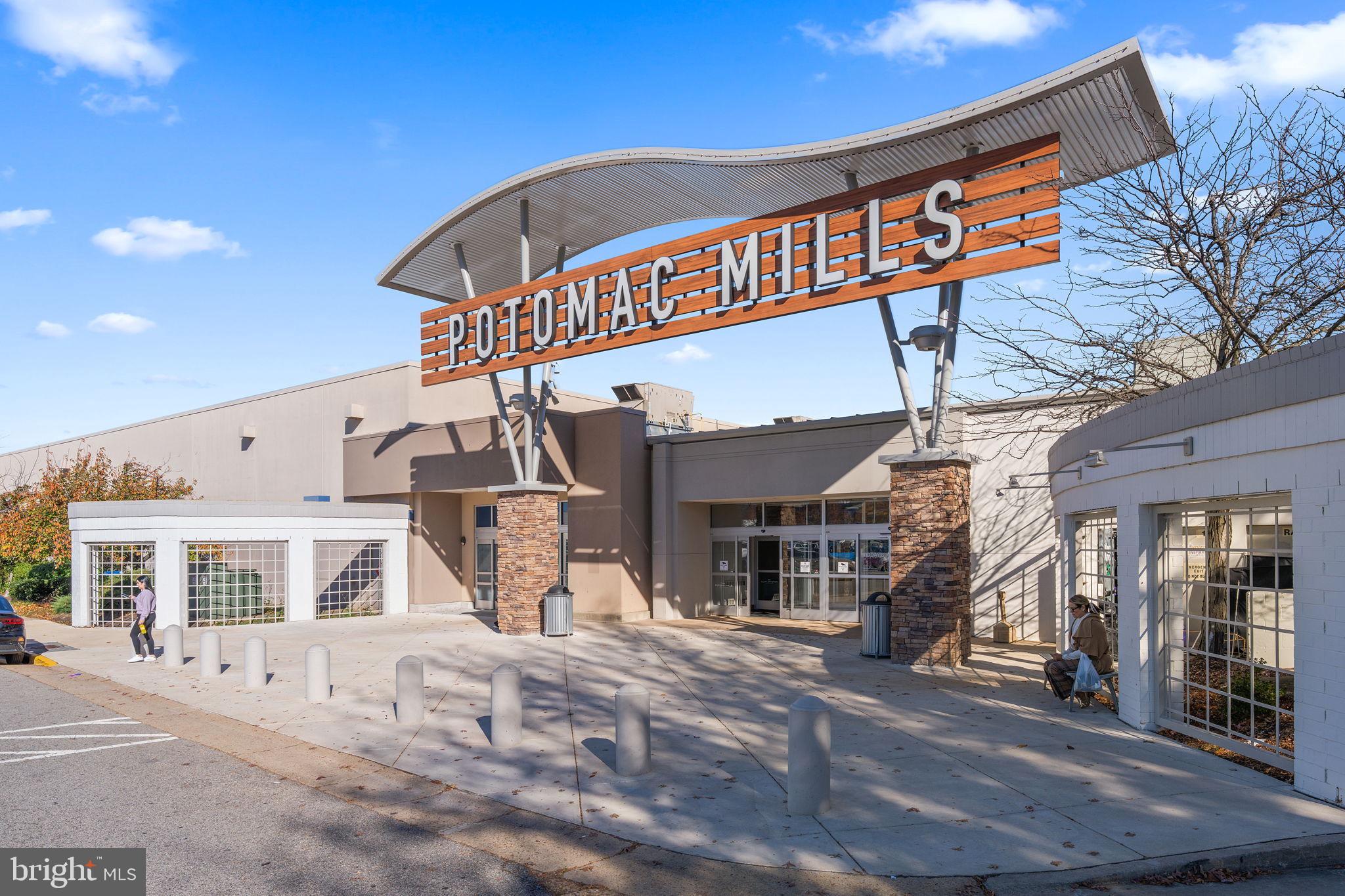 VILLAGE AT LORTON VALLEY - Residential