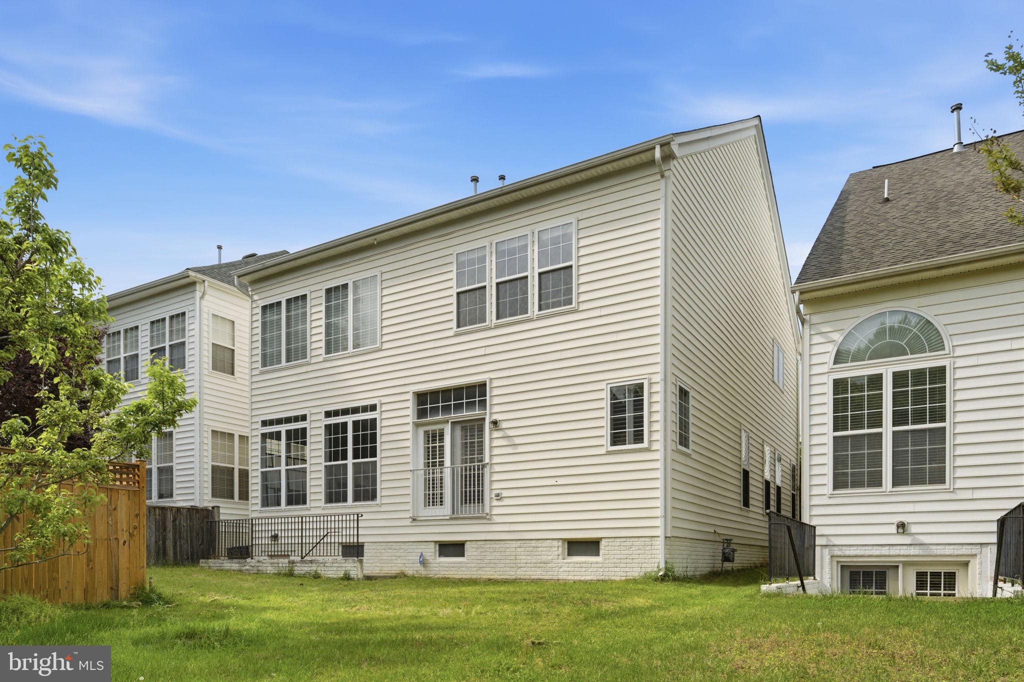 VILLAGE AT LORTON VALLEY - Residential