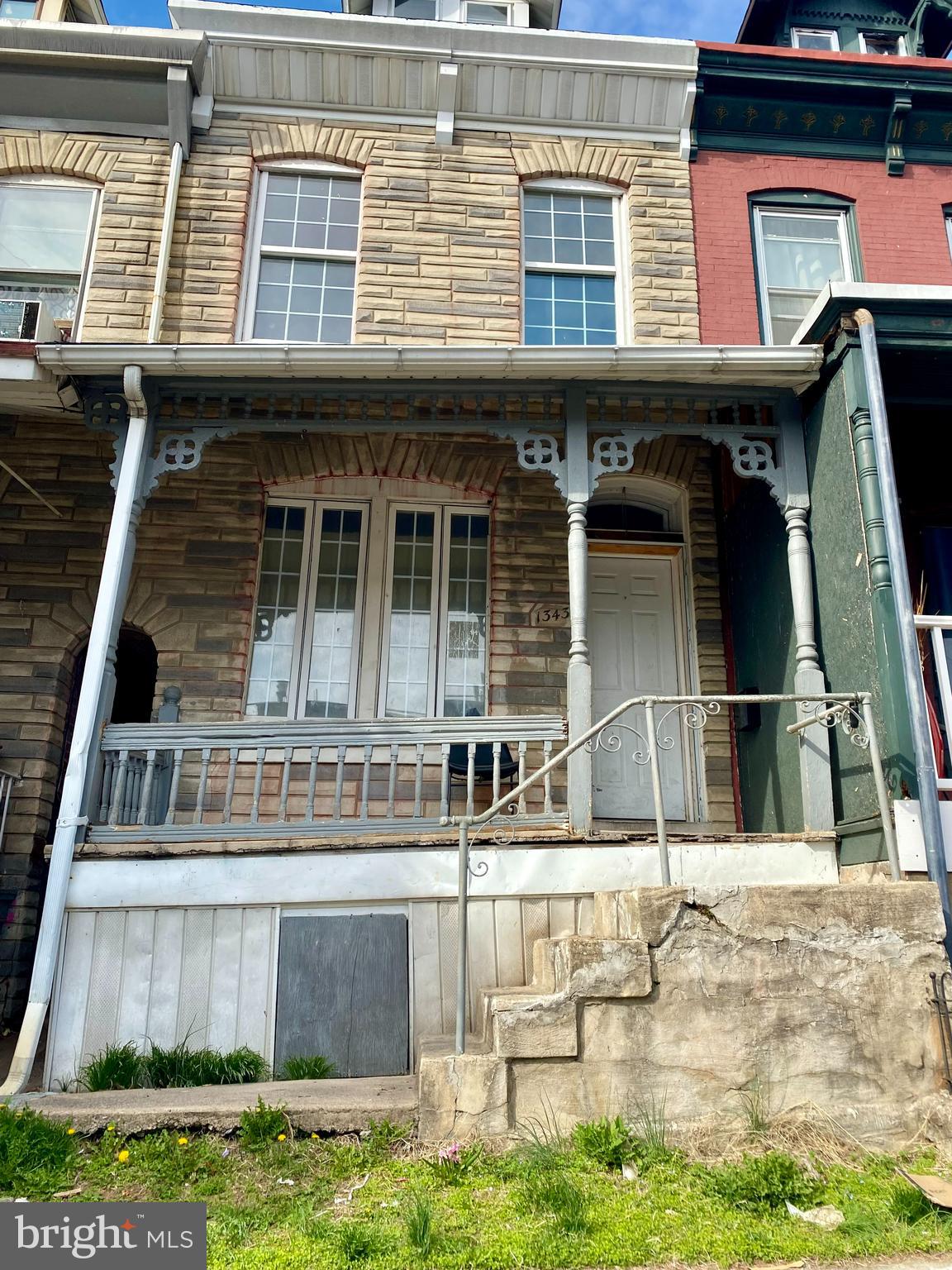 SOUTHWEST READING - Residential