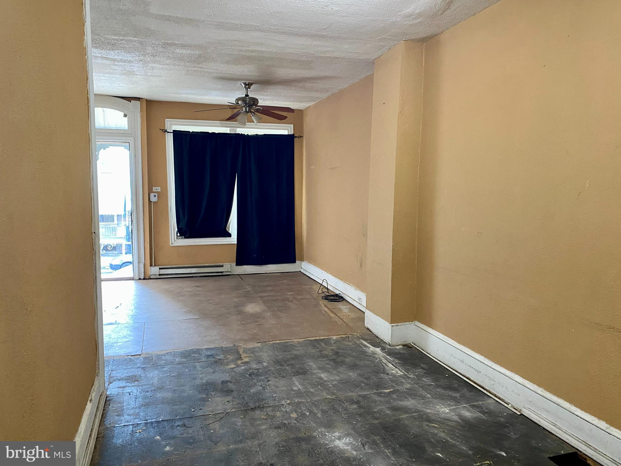 SOUTHWEST READING - Residential