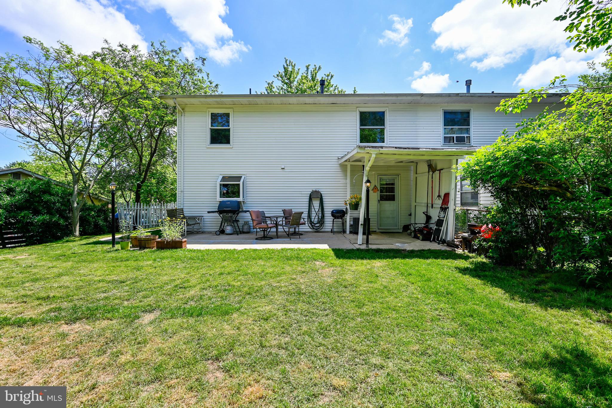 MAPLE RIDGE - Residential