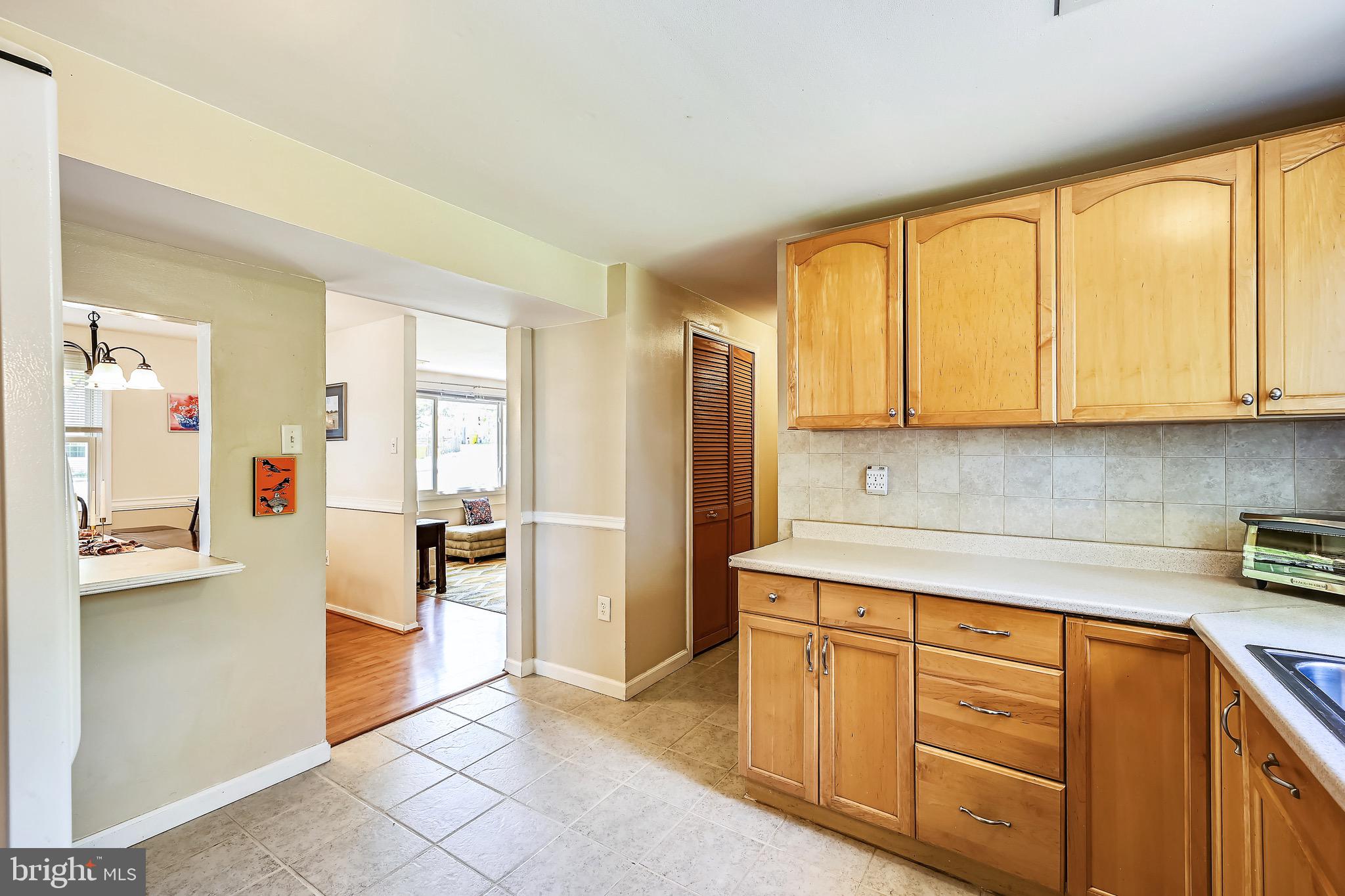 MAPLE RIDGE - Residential