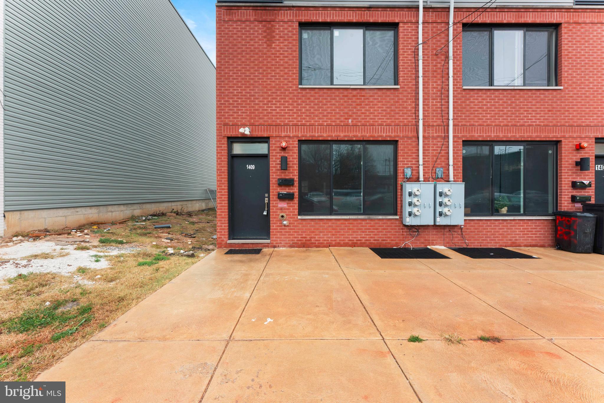 1407 N 8TH STREET 9 A1