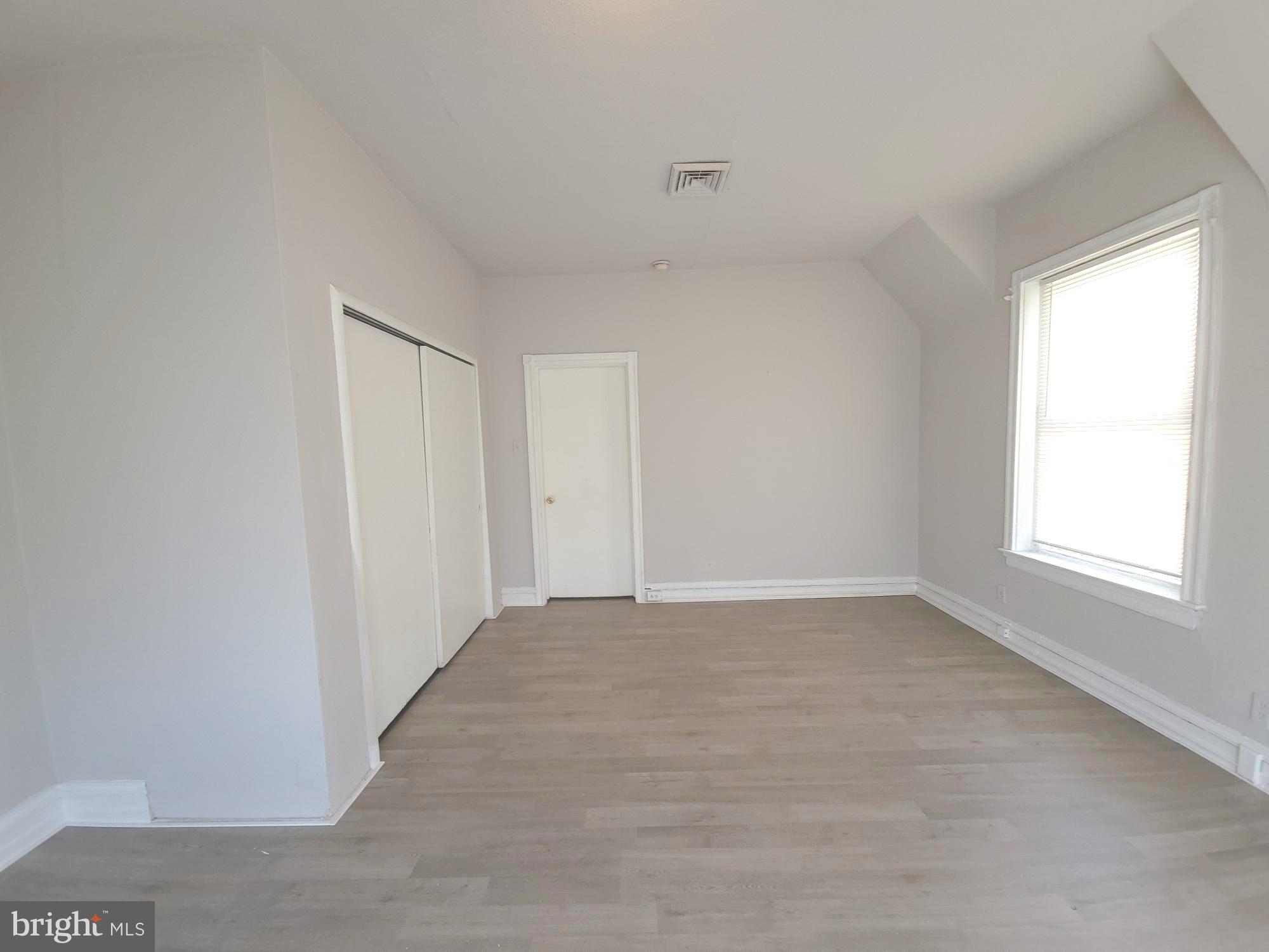 OVERBROOK - Residential Lease