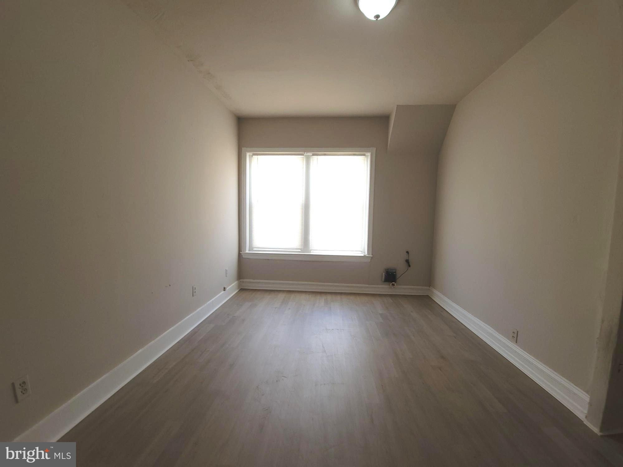 OVERBROOK - Residential Lease