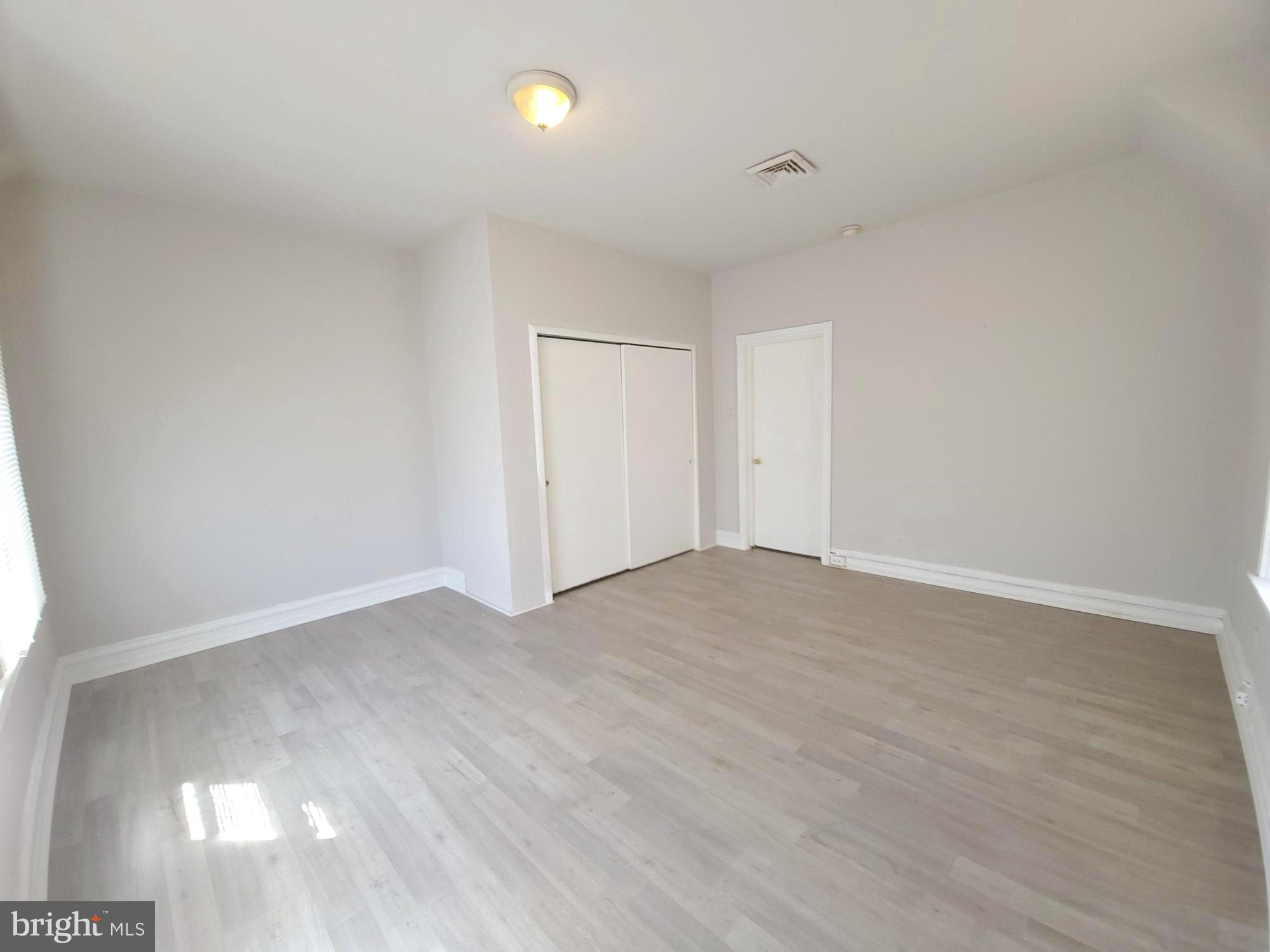 OVERBROOK - Residential Lease