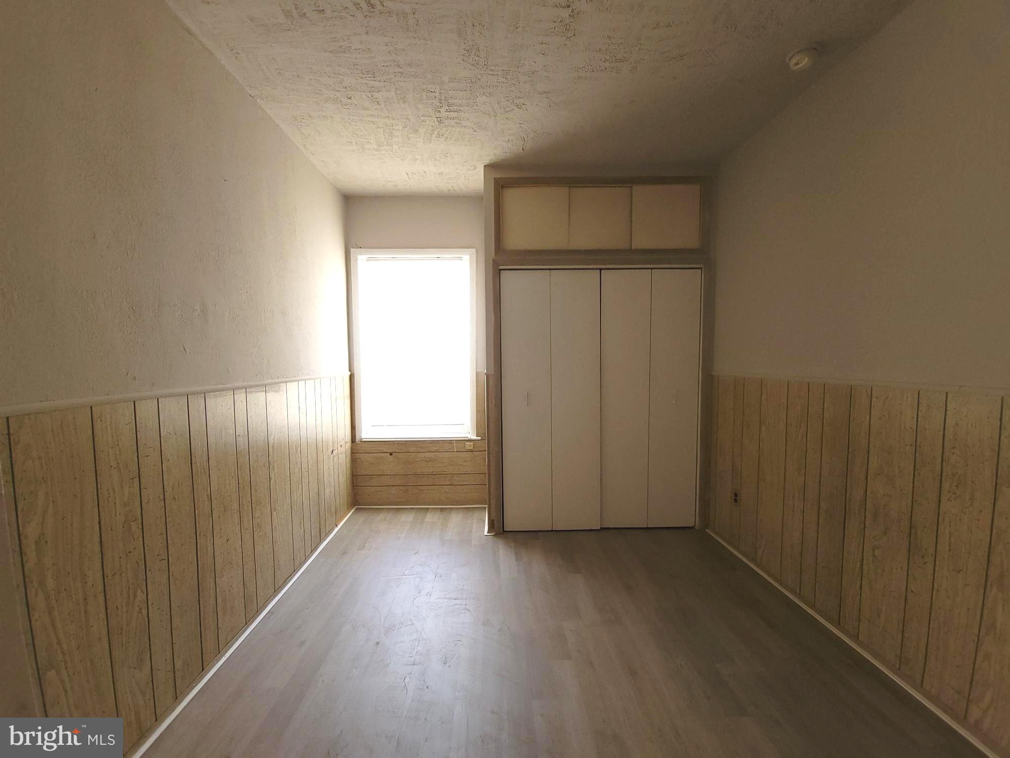 OVERBROOK - Residential Lease