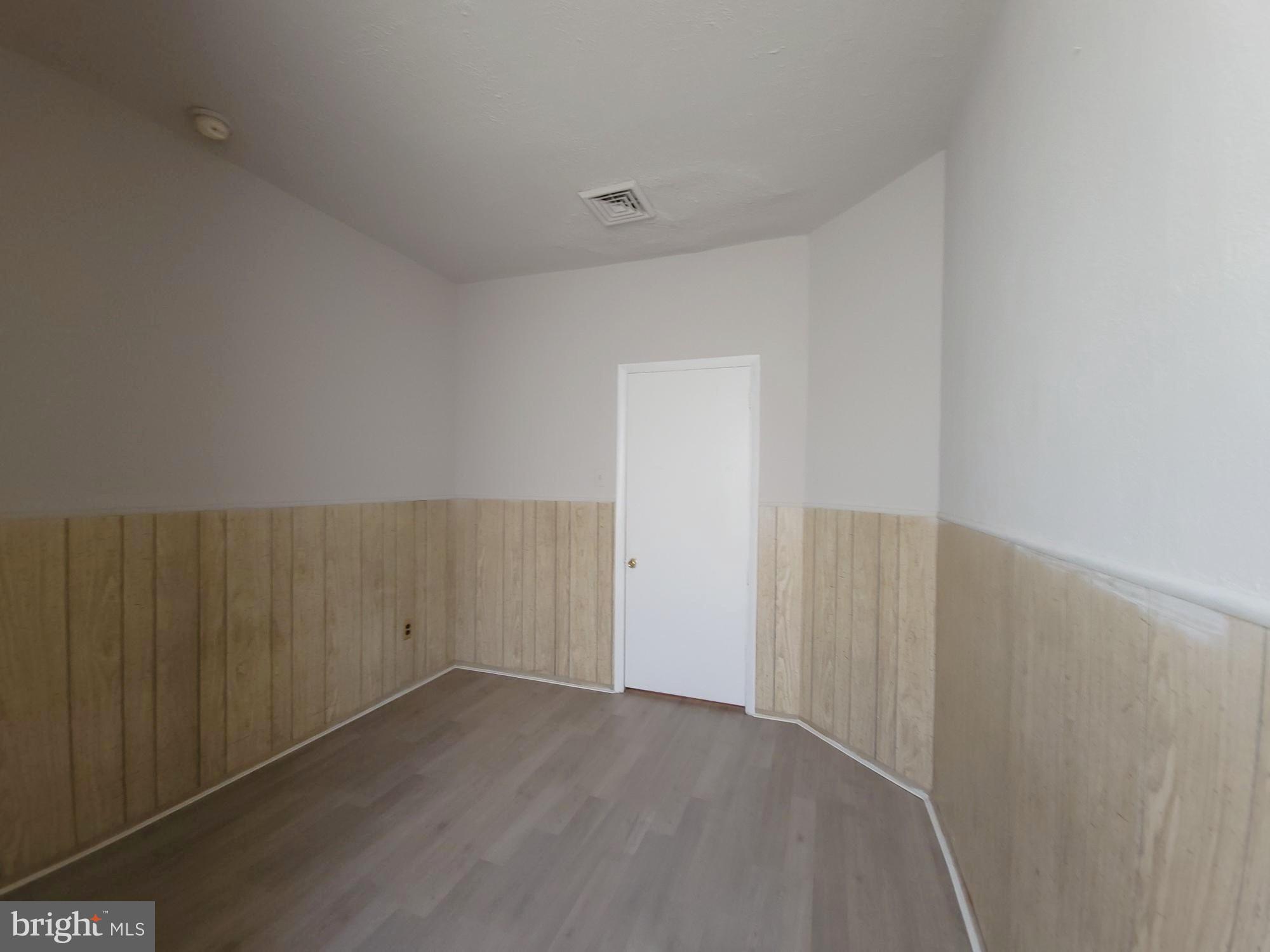 OVERBROOK - Residential Lease