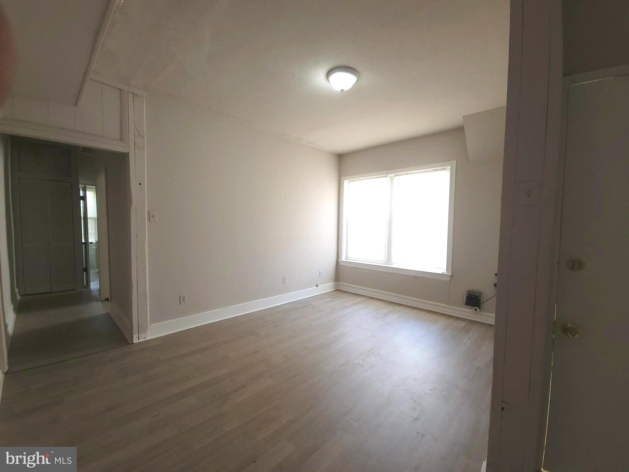 OVERBROOK - Residential Lease