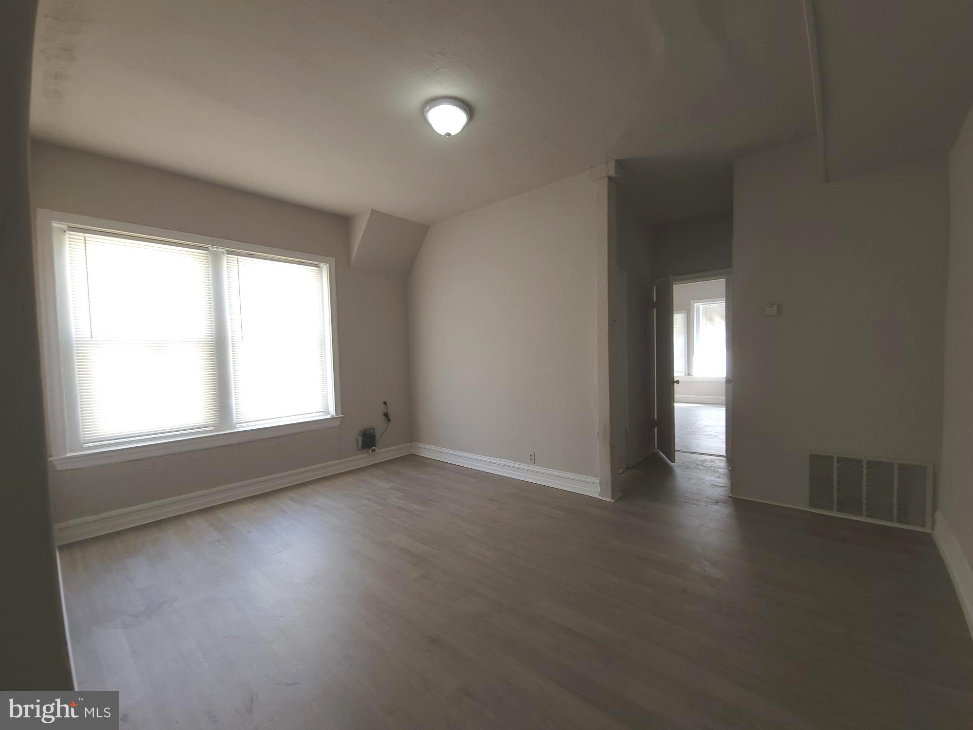 OVERBROOK - Residential Lease