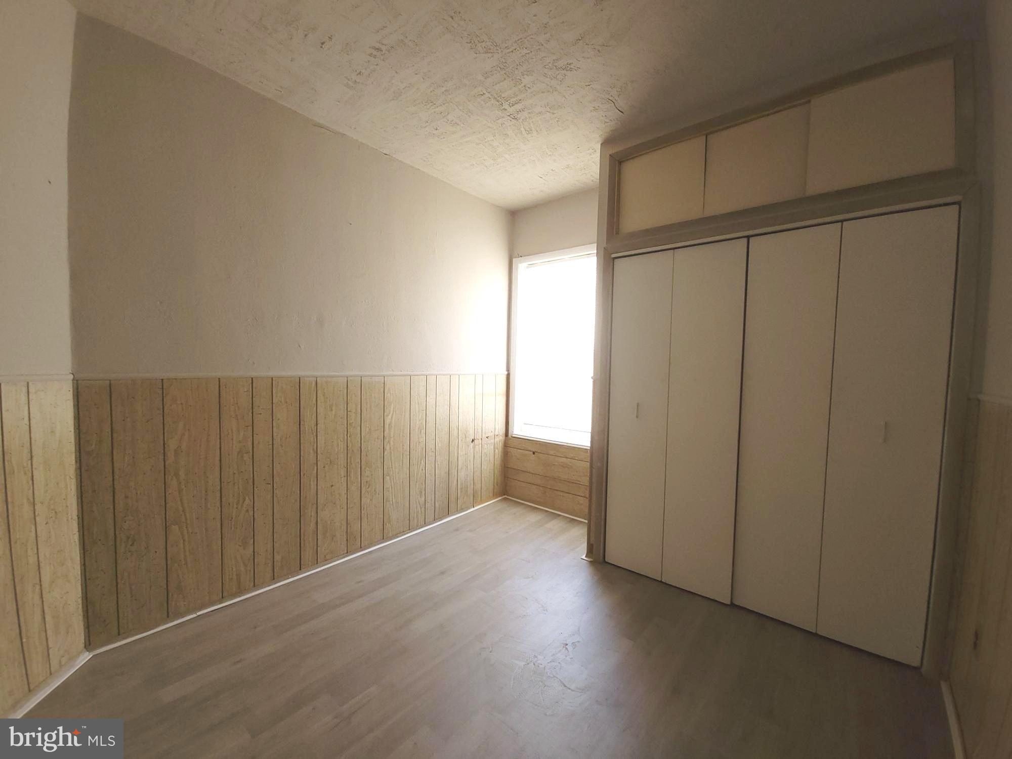 OVERBROOK - Residential Lease