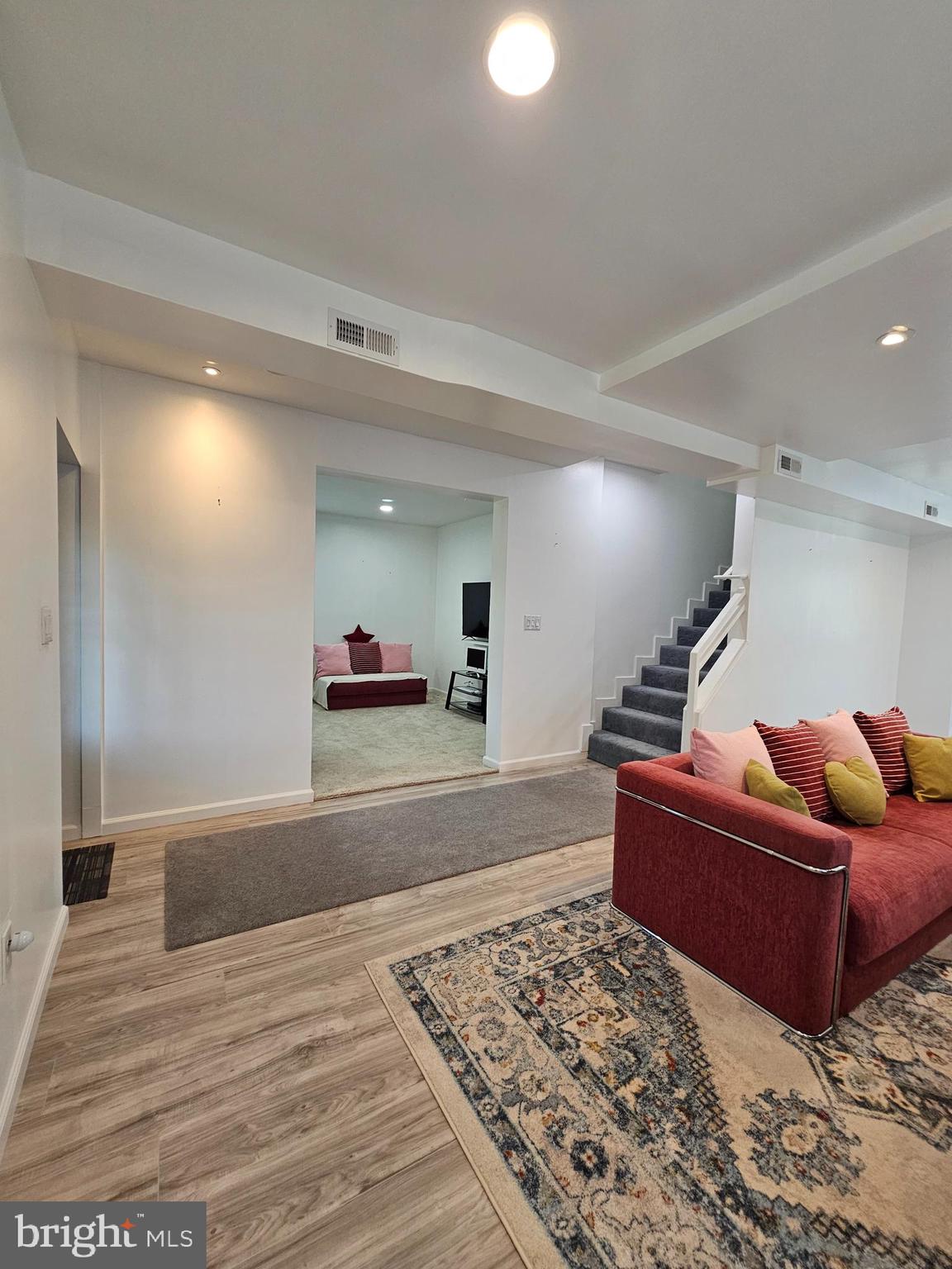 836 NEW BROOKLYN ROAD