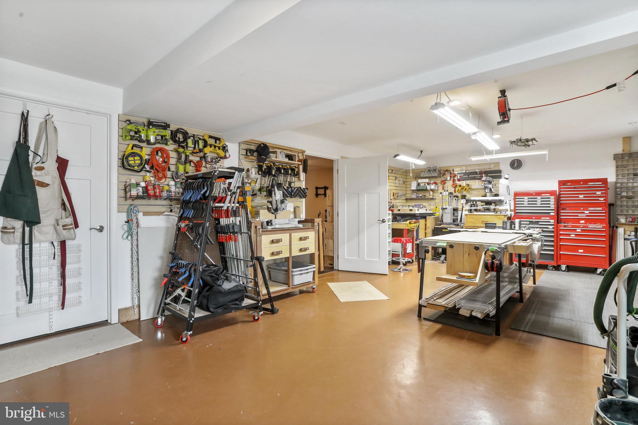 LITTLE GEORGETOWN ESTATES - Residential