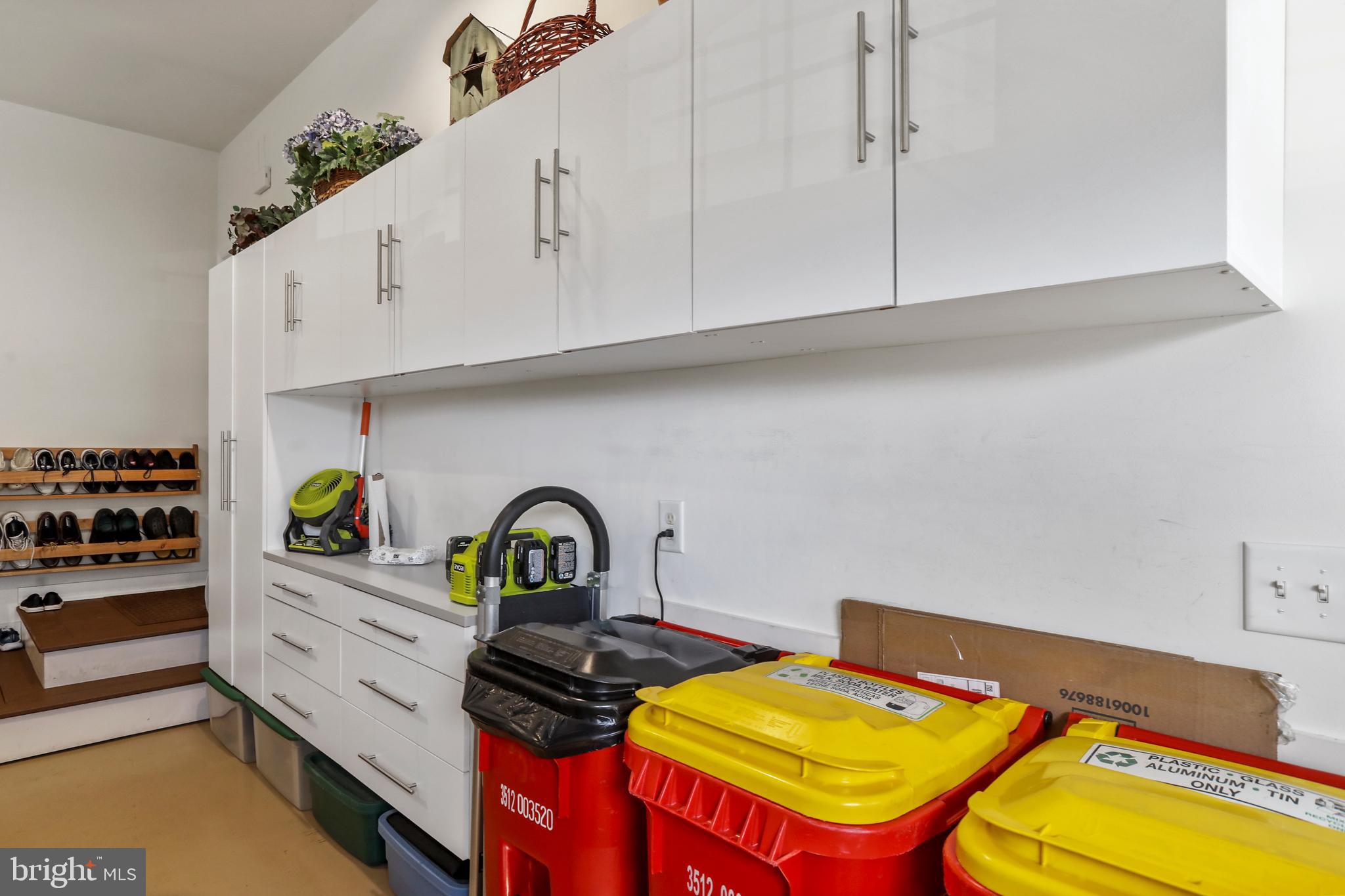 LITTLE GEORGETOWN ESTATES - Residential