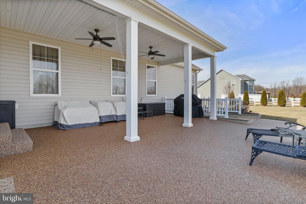 listing image 64