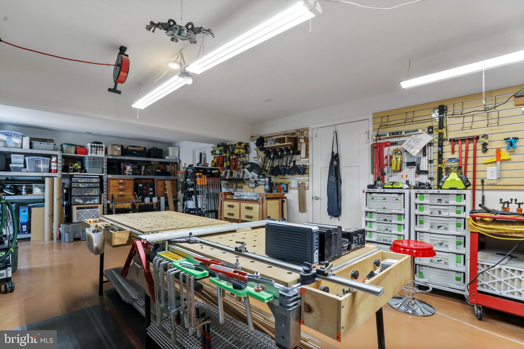 LITTLE GEORGETOWN ESTATES - Residential