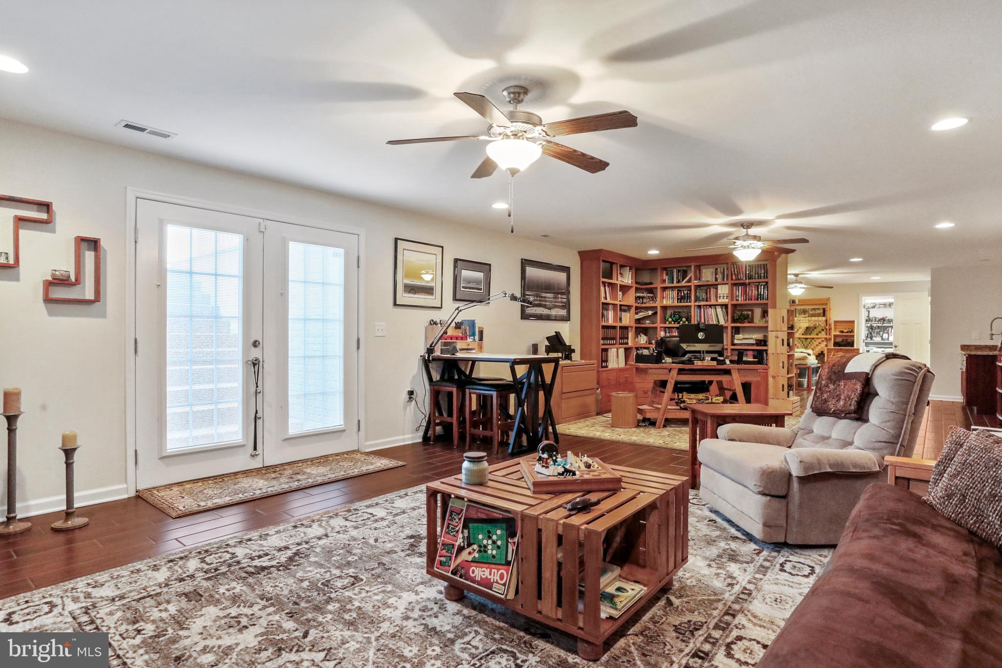 LITTLE GEORGETOWN ESTATES - Residential