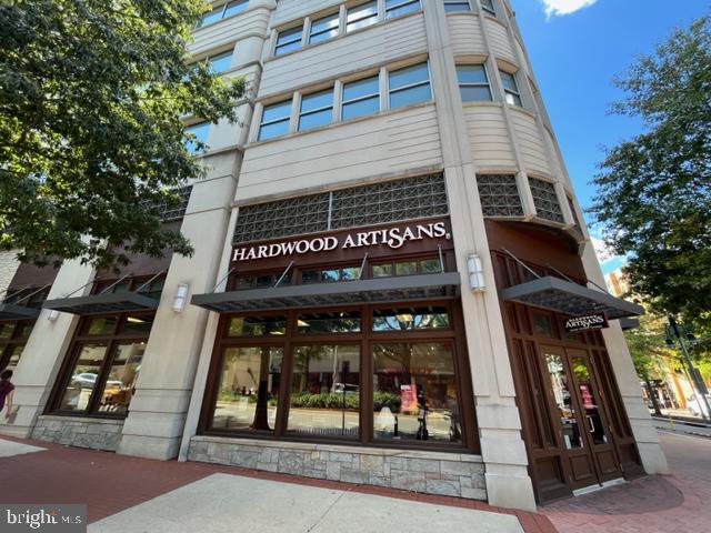 FAIRLINGTON VILLAGES - Residential