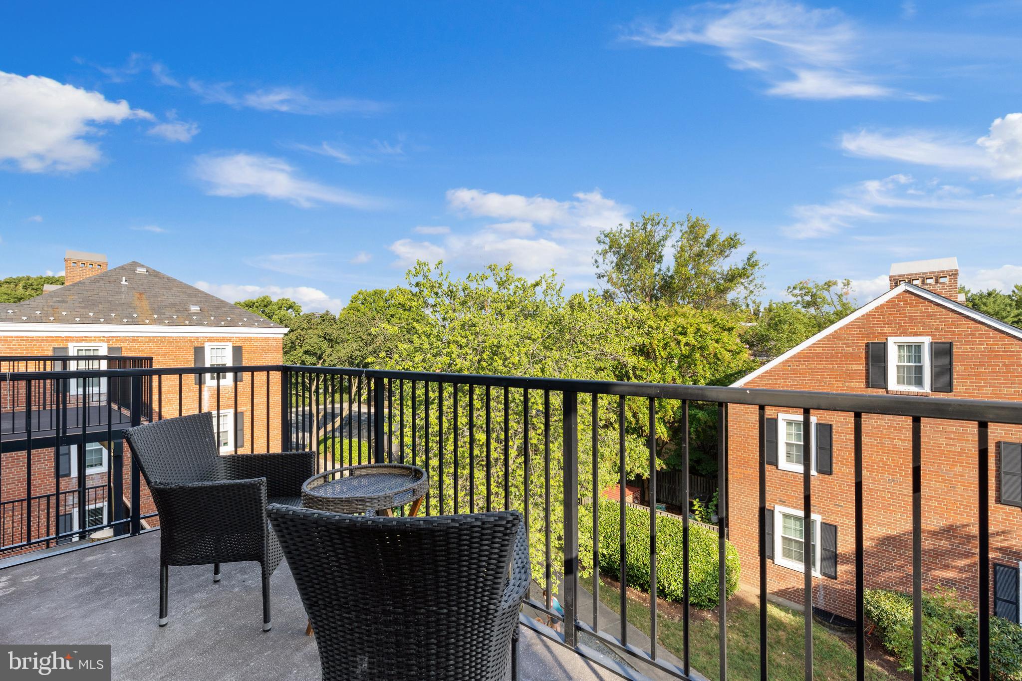 FAIRLINGTON VILLAGES - Residential