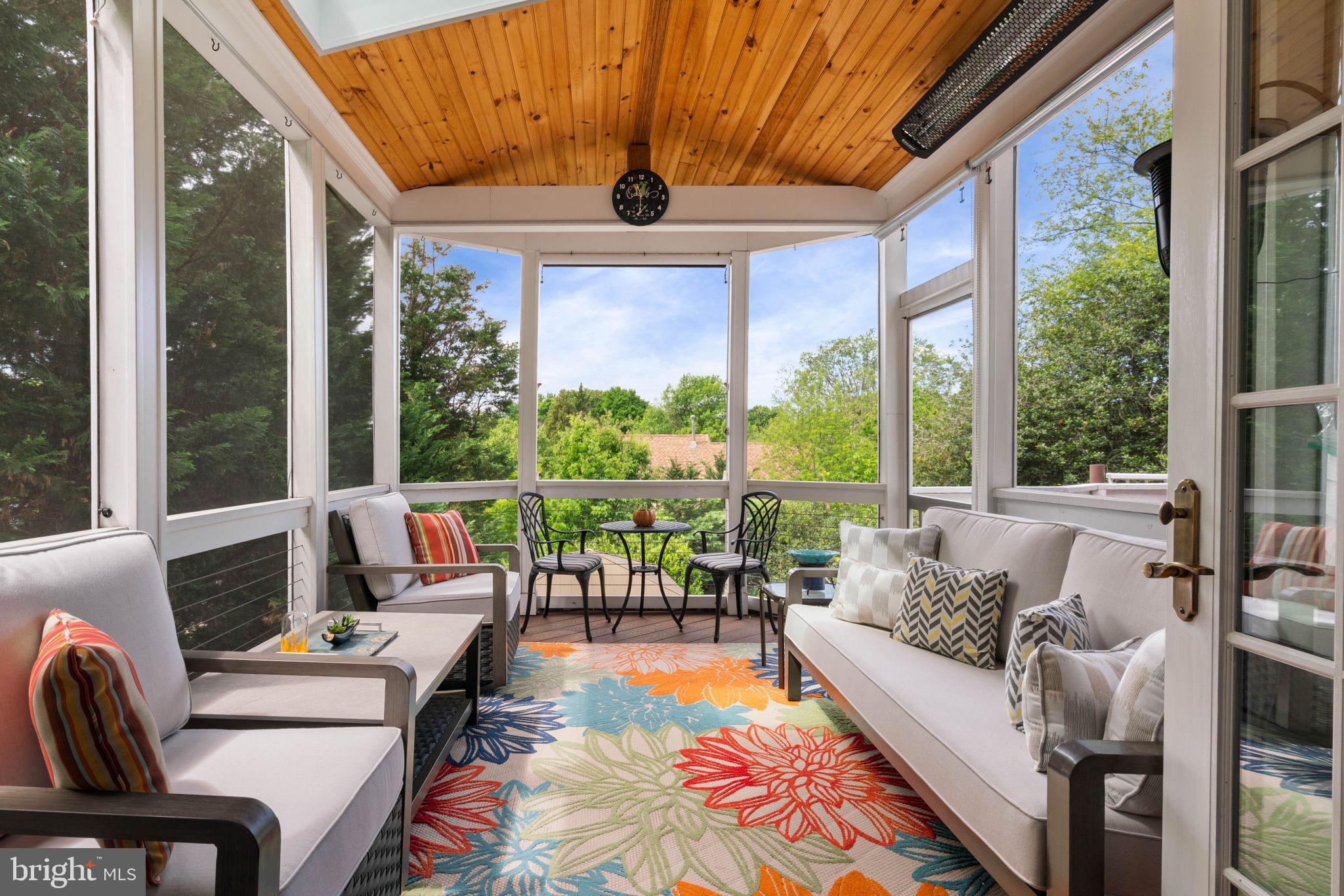 POTOMAC LAKES - Residential