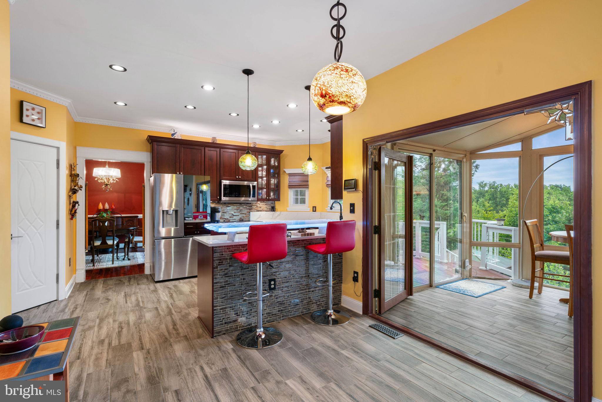 POTOMAC LAKES - Residential