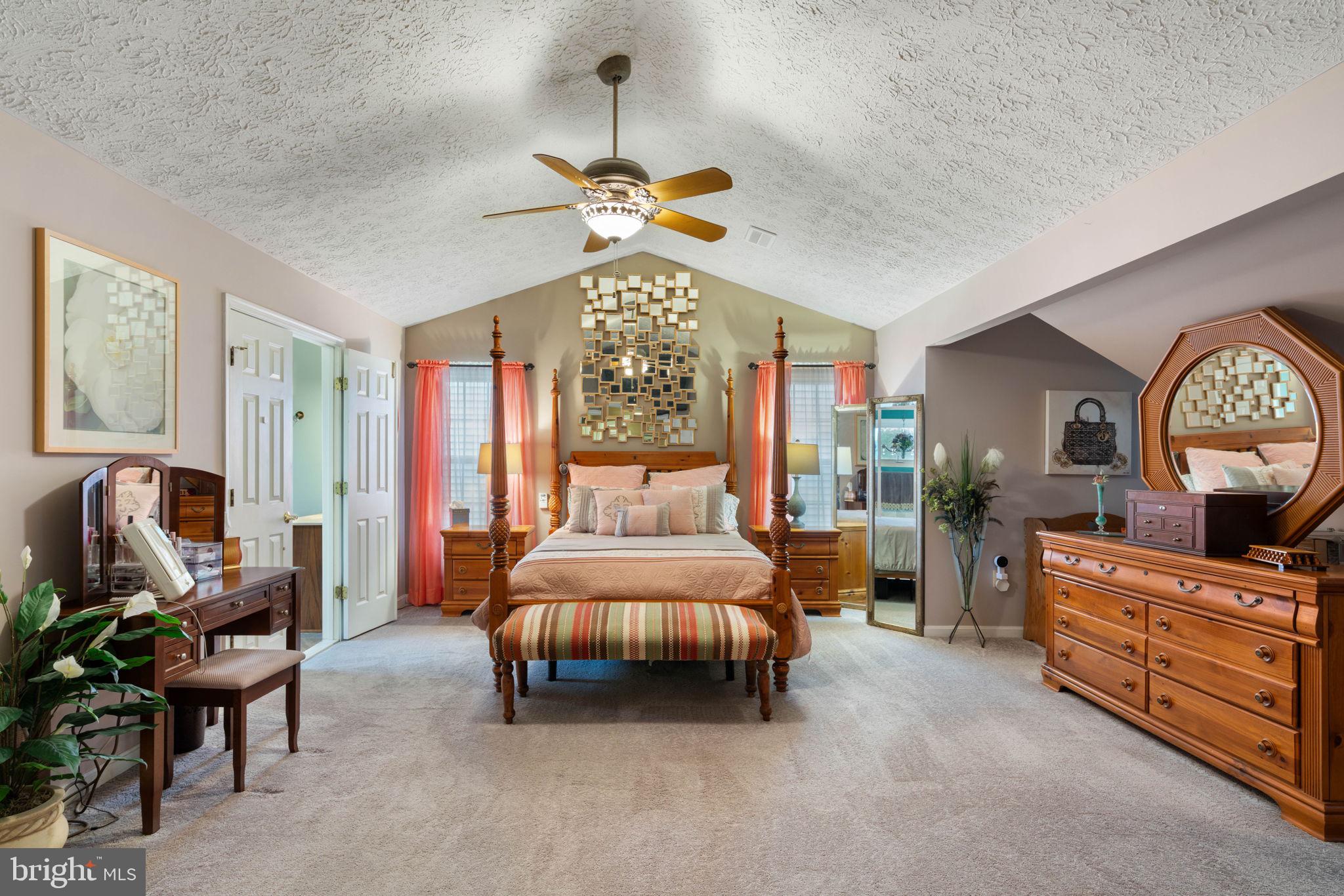 POTOMAC LAKES - Residential