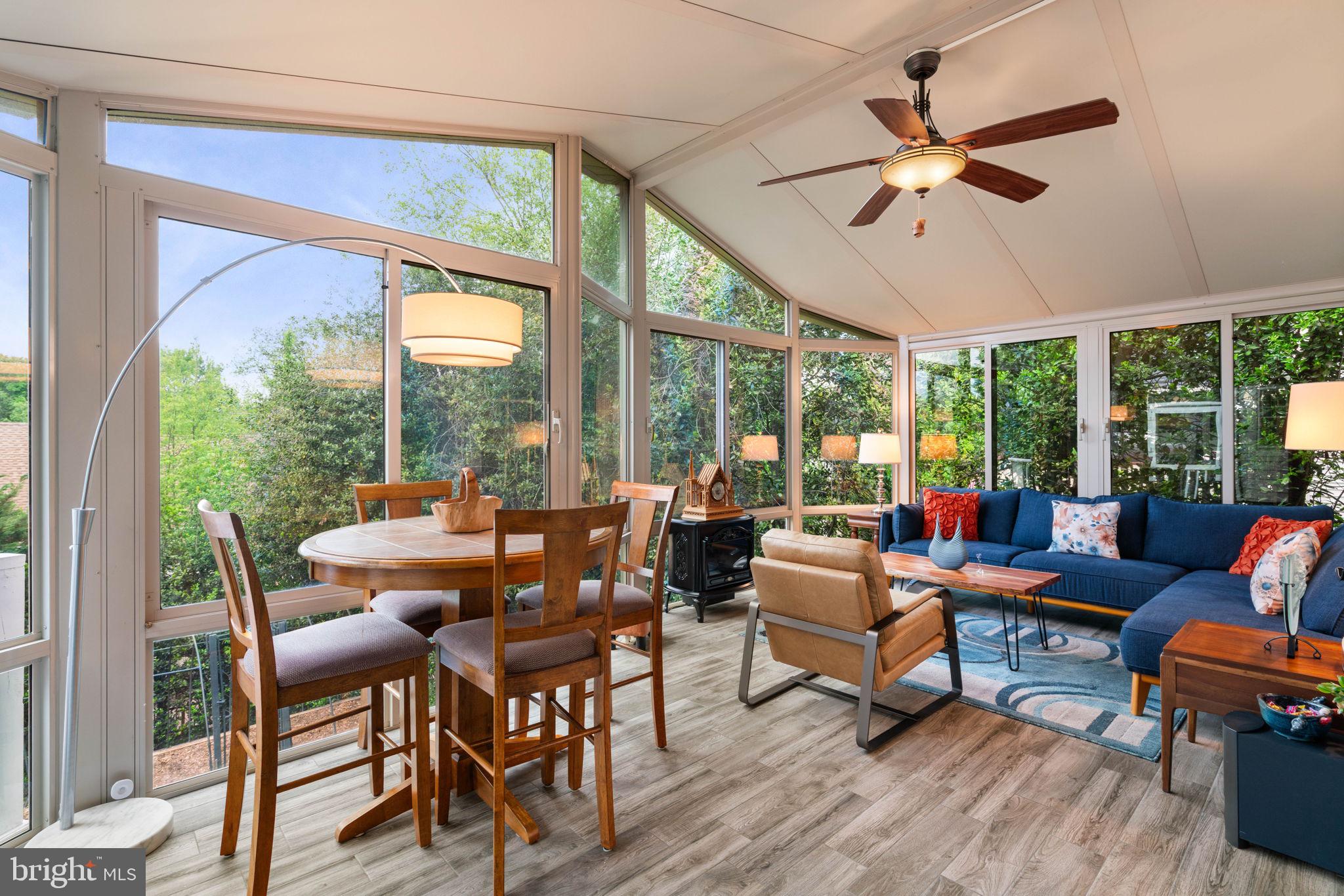 POTOMAC LAKES - Residential
