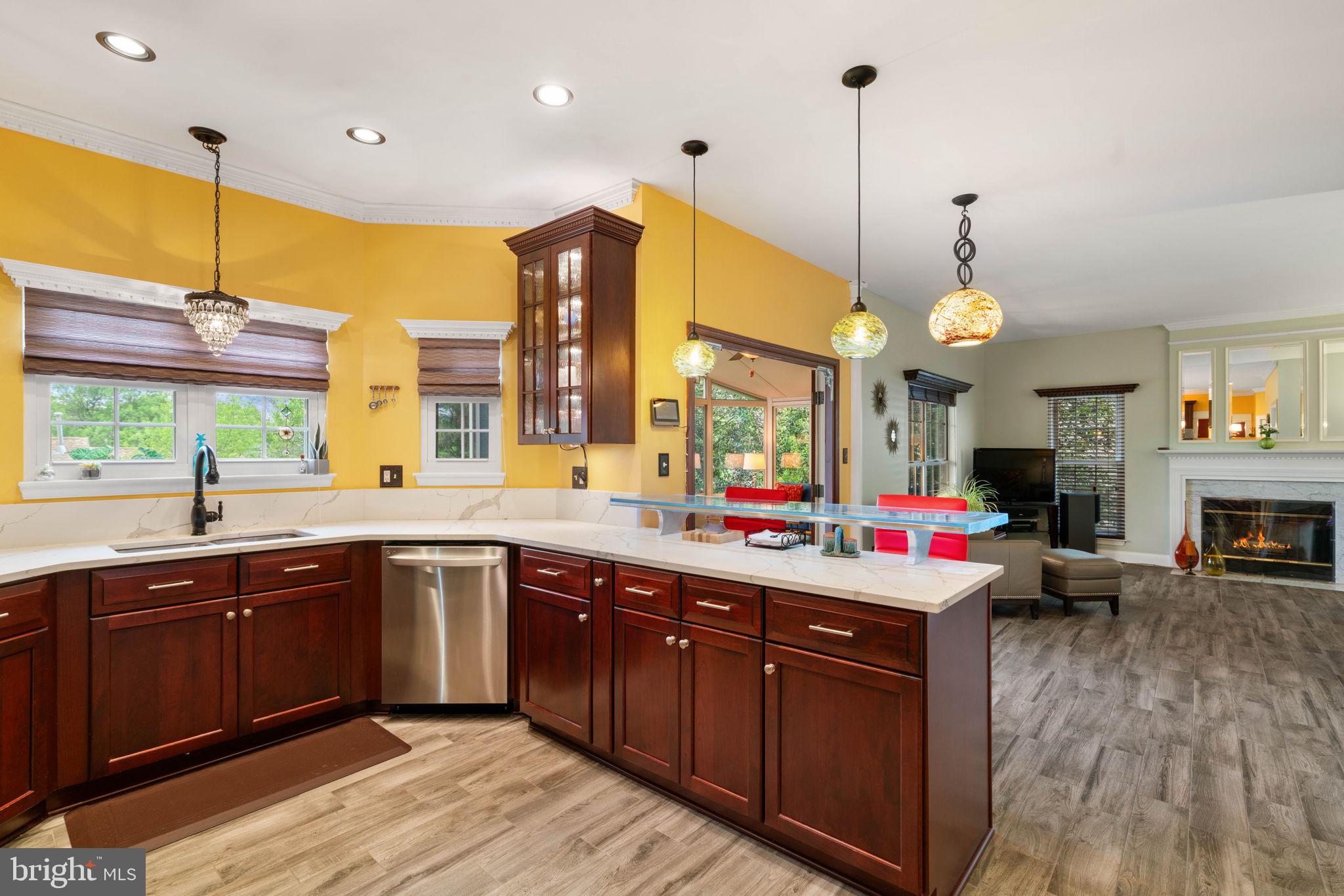 POTOMAC LAKES - Residential