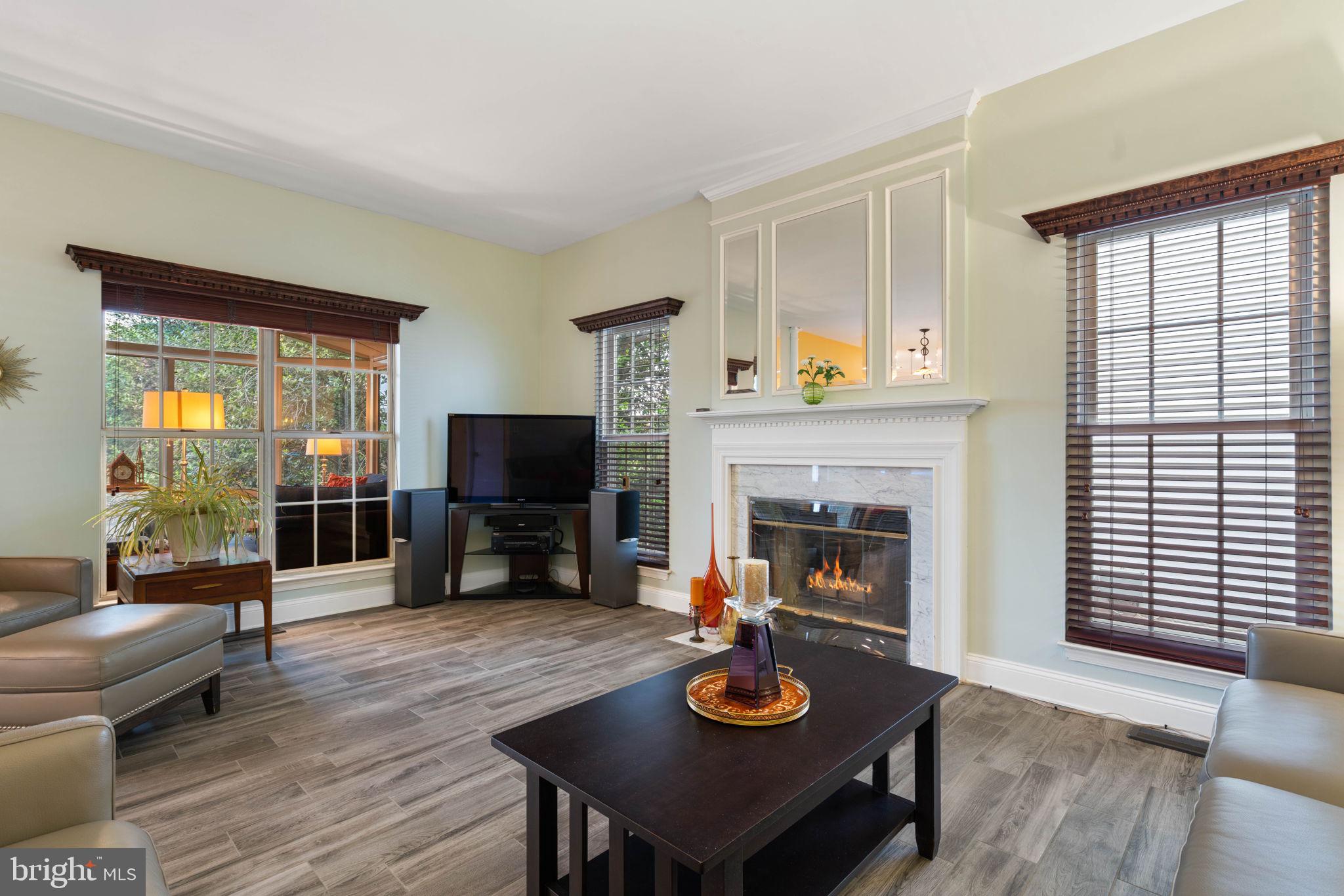 POTOMAC LAKES - Residential