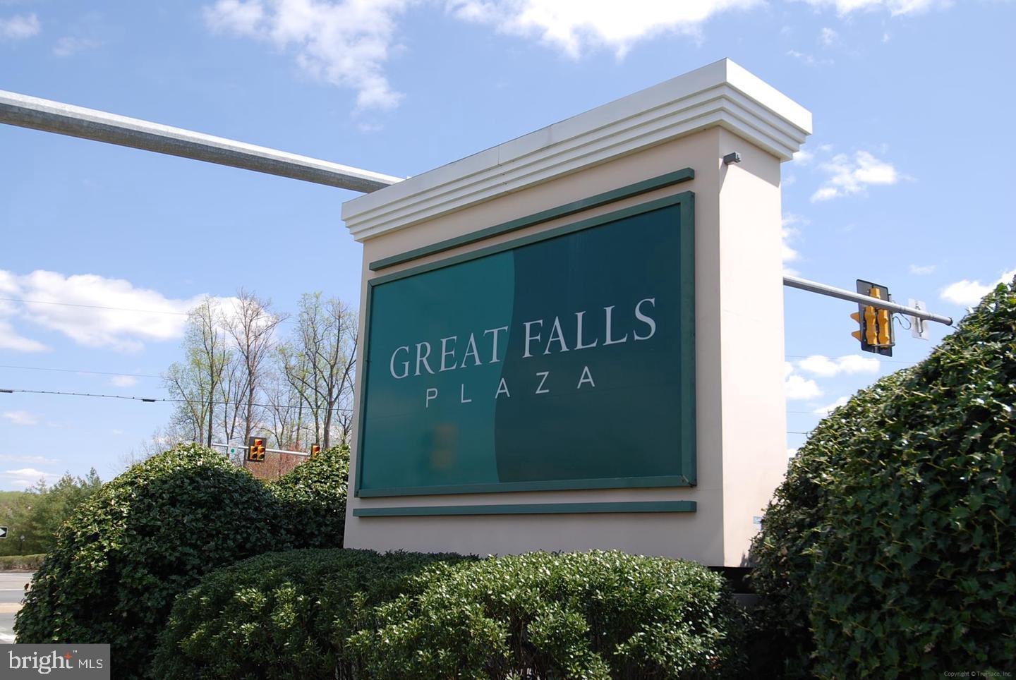 POTOMAC LAKES - Residential
