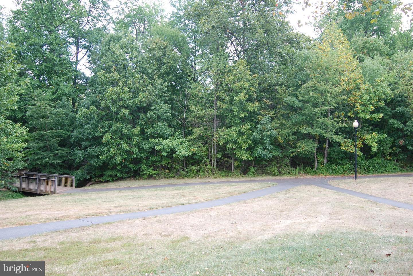 POTOMAC LAKES - Residential