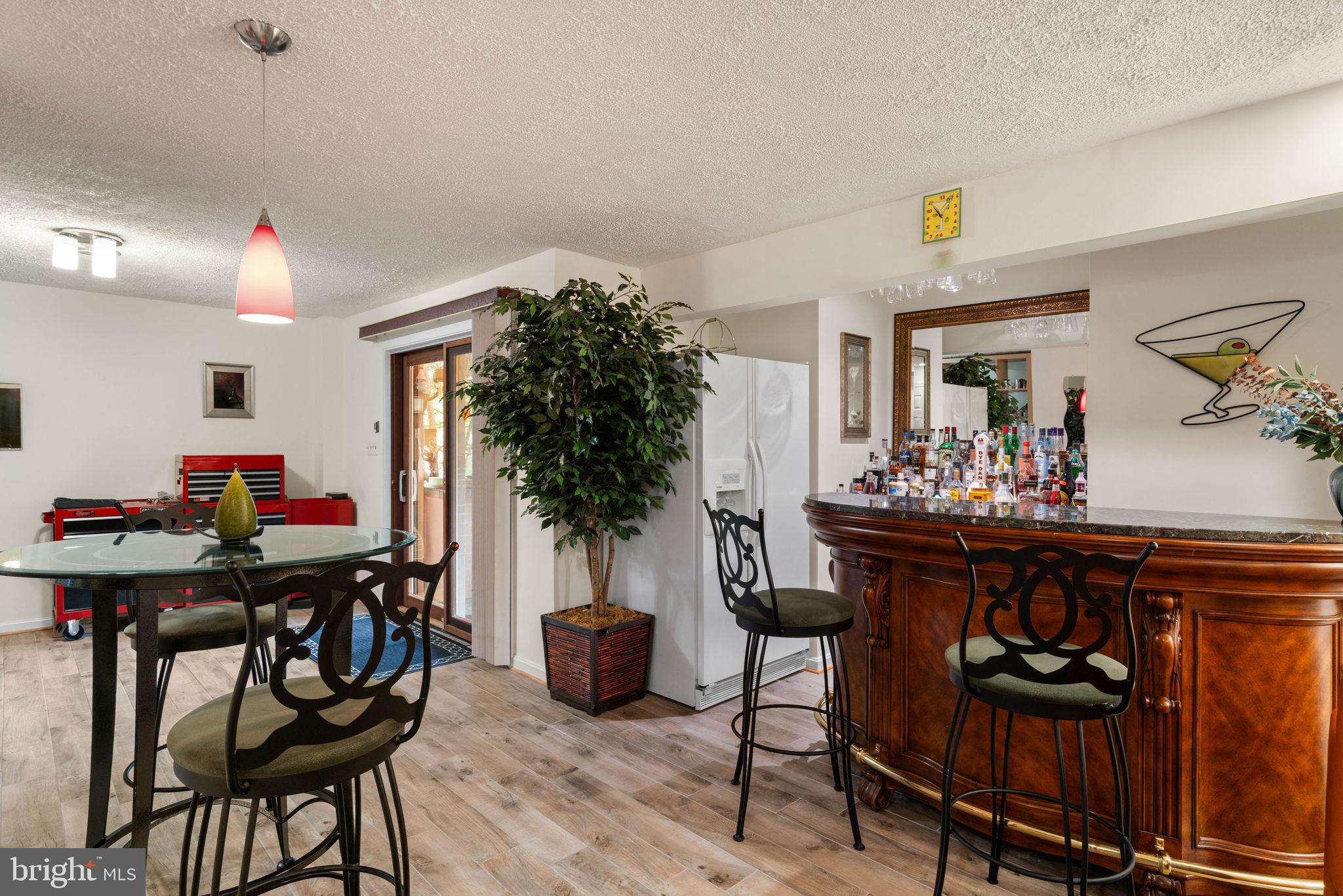 POTOMAC LAKES - Residential
