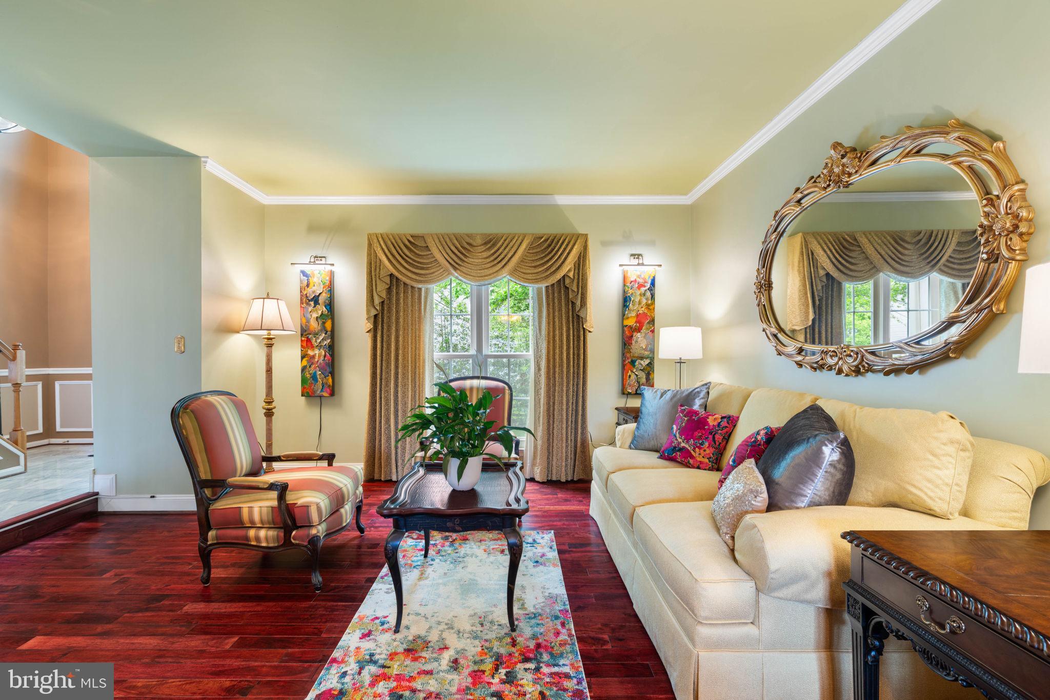 POTOMAC LAKES - Residential
