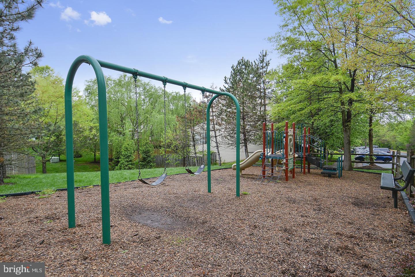 POTOMAC LAKES - Residential