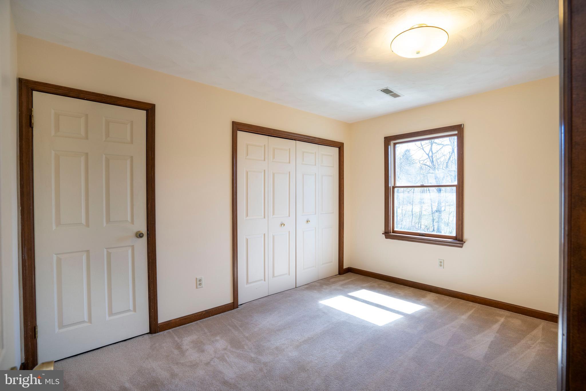 WALNUT GROVE - Residential