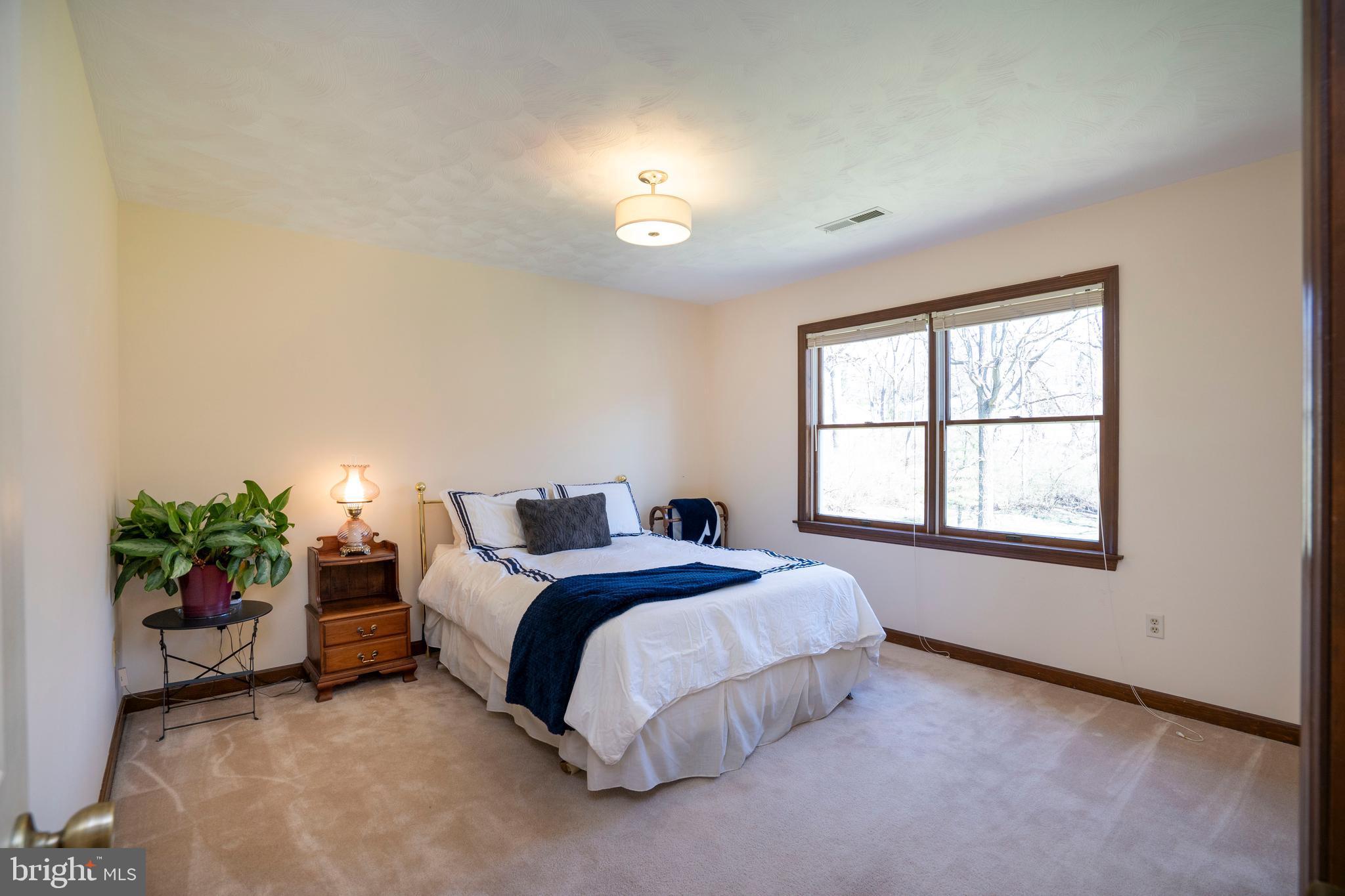 WALNUT GROVE - Residential