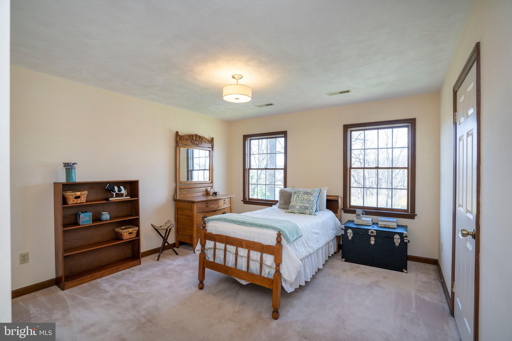 WALNUT GROVE - Residential